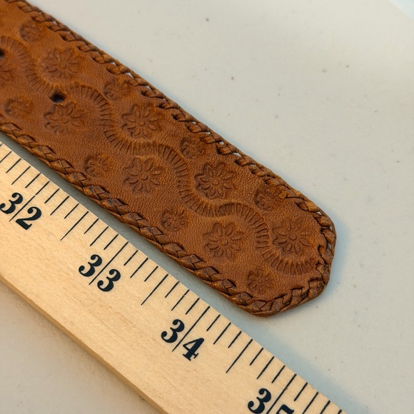 Handcrafted leather and woven concho belt women M - Picture 6 of 9